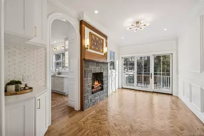 227 Prospect Avenue, Sea Cliff, NY 11579 - Photo 17