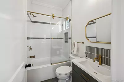 227 Prospect Avenue, Sea Cliff, NY 11579 - Photo 25