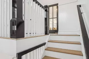 227 Prospect Ave, Sea Cliff, NY 11579 - Photo 25