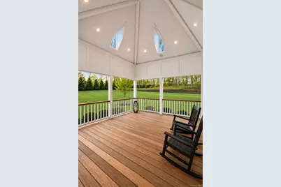 227 Prospect Avenue, Sea Cliff, NY 11579 - Photo 3