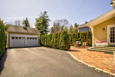 28 Lindbergh Street, Locust Valley, NY 11560 - Photo 29