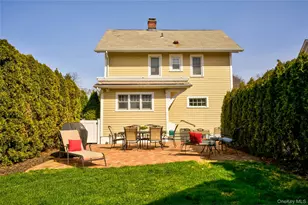 28 Lindbergh St, Locust Valley, NY 11560 - Photo 27