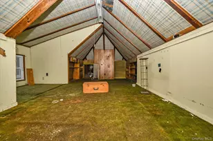 91-29 217th St, Queens Village, NY 11428 - Photo 15