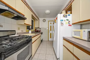 91-29 217th St, Queens Village, NY 11428 - Photo 7