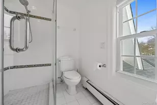 401 Heathcote Rd, Scarsdale, NY 10583 - Photo 19