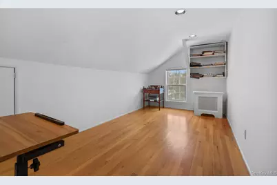 401 Heathcote Road, Scarsdale, NY 10583 - Photo 27