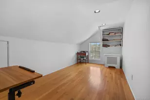 401 Heathcote Rd, Scarsdale, NY 10583 - Photo 27