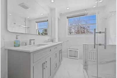 401 Heathcote Road, Scarsdale, NY 10583 - Photo 23