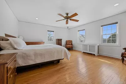 401 Heathcote Road, Scarsdale, NY 10583 - Photo 15