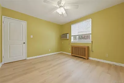 263-33 73rd Avenue #97A72, Glen Oaks, NY 11004 - Photo 19