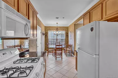 85 Constantine Way, Mount Sinai, NY 11766 - Photo 13