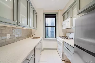 98-33 64th Avenue #1D, Rego Park, NY 11374 - Photo 9