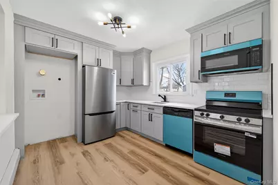 [Address not provided], Wyandanch, NY 11798 - Photo 7