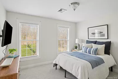 25 Roundhill Road, Hopewell Junction, NY 12533 - Photo 19