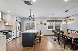 6 Stimson Pl, Huntington, NY 11743 - Photo 15