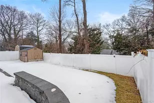 6 Stimson Pl, Huntington, NY 11743 - Photo 29