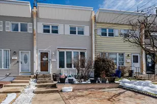 512 Prentiss Ave, Bronx, NY 10465 - Photo 1