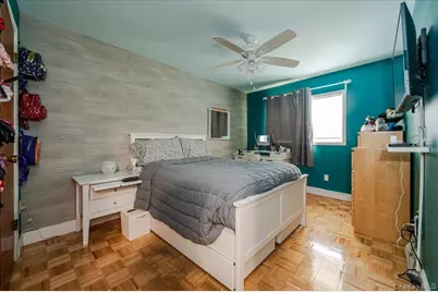 512 Prentiss Avenue, Bronx, NY 10465 - Photo 11