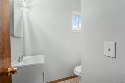 34 Lockwood Avenue, Yonkers, NY 10701 - Photo 9