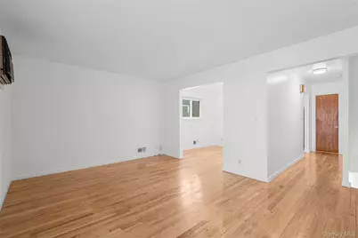 34 Lockwood Avenue, Yonkers, NY 10701 - Photo 3