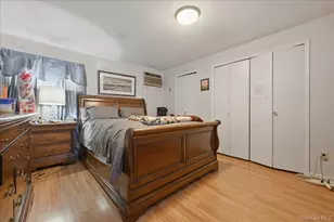 135-14 220th St, Springfield Gardens, NY 11413 - Photo 7