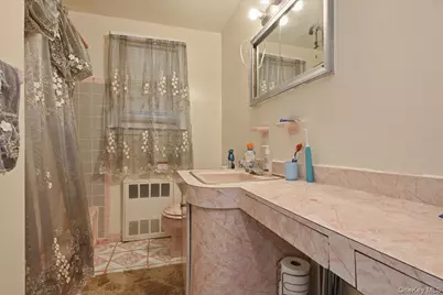 13514 220th Street, Springfield Gardens, NY 11413 - Photo 11