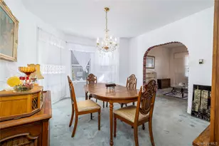 21 Washington Ave, Lynbrook, NY 11563 - Photo 7