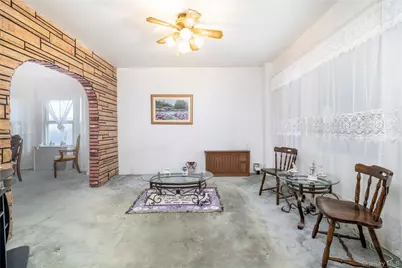 21 Washington Avenue, Lynbrook, NY 11563 - Photo 3