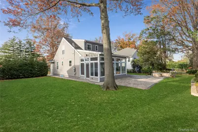 105 Jefferson Street, Garden City, NY 11530 - Photo 25