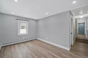 78 Adirondack Dr, Selden, NY 11784 - Photo 5