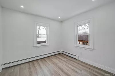 78 Adirondack Drive, Selden, NY 11784 - Photo 15