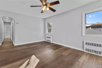 840 E Broadway #upper, Long Beach, NY 11561 - Photo 9