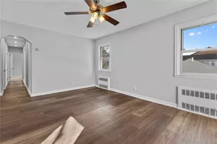 840 E Broadway, Long Beach, NY 11561 - Photo 9