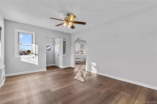 840 E Broadway, Long Beach, NY 11561 - Photo 13