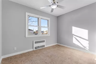 840 E Broadway #upper, Long Beach, NY 11561 - Photo 15