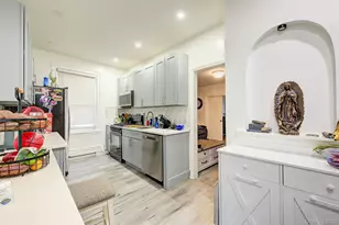 69-63 74th St, Middle Village, NY 11379 - Photo 39