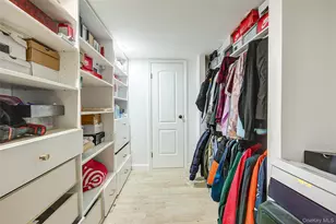 69-63 74th St, Middle Village, NY 11379 - Photo 27