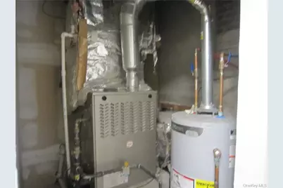 11 Quassaick Avenue, New Windsor, NY 12553 - Photo 15