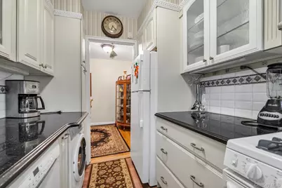 69-18 Bell Boulevard #B, Bayside, NY 11364 - Photo 5