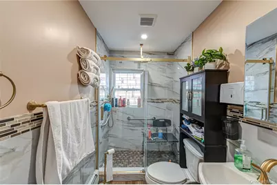 3 Brook Lane, Levittown, NY 11756 - Photo 7