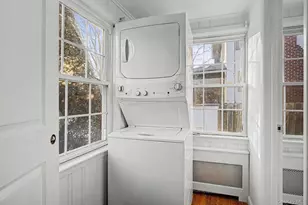 91 Ireland Pl, Amityville, NY 11701 - Photo 15