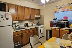 30-48 82nd St, East Elmhurst, NY 11370 - Photo 25