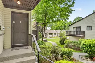 128 D Columbia Ct, Yorktown Heights, NY 10598 - Photo 3