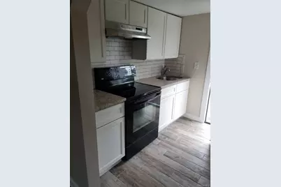 712 7th Street, West Babylon, NY 11704 - Photo 3