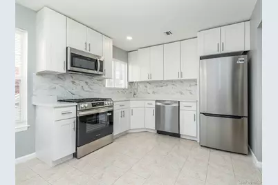 78B Ashwood Road, Port Washington, NY 11050 - Photo 11