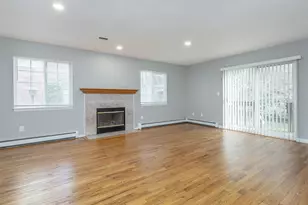 78 B Ashwood Rd, Port Washington, NY 11050 - Photo 7