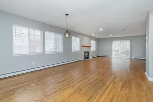 78 B Ashwood Rd, Port Washington, NY 11050 - Photo 9