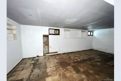 13533 234th Place, Rosedale, NY 11422 - Photo 29