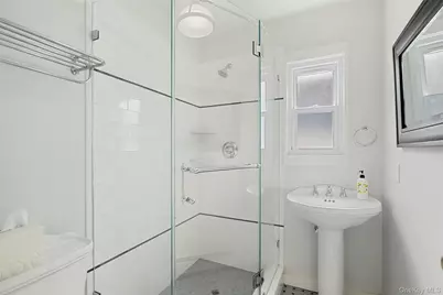 9 Bulkley Manor, Rye, NY 10580 - Photo 7