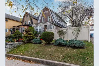 1813 Willow Lane, Bronx, NY 10461 - Photo 3